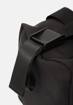 Even&Odd Sporttasche - 802 - Black -Even&Odd 0517eef465f34f4bb08a4fe6211692cc