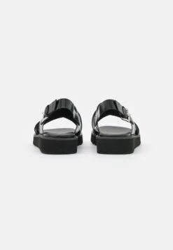 Even&Odd Plateausandalette - Black -Even&Odd 205e920100a942aa971ae0ba427062fd