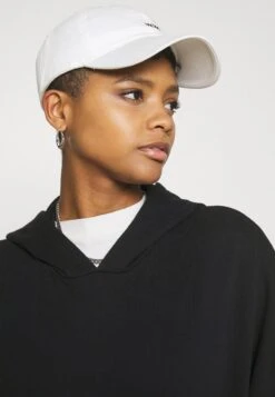 Even&Odd HOODIE LONG WITHOUT DRAWCORD AND POCKET - Kapuzenpullover - Black -Even&Odd 318202b306a24aeaac93841a425c8a4e