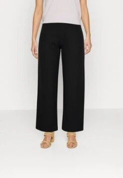 Even&Odd TAILORED WIDE LEG CULOTTE - Stoffhose - Black 10 Even&Odd TAILORED WIDE LEG CULOTTE - Stoffhose - Black -Even&Odd 34b95c6cabfb45279b44852bdc0c7cac