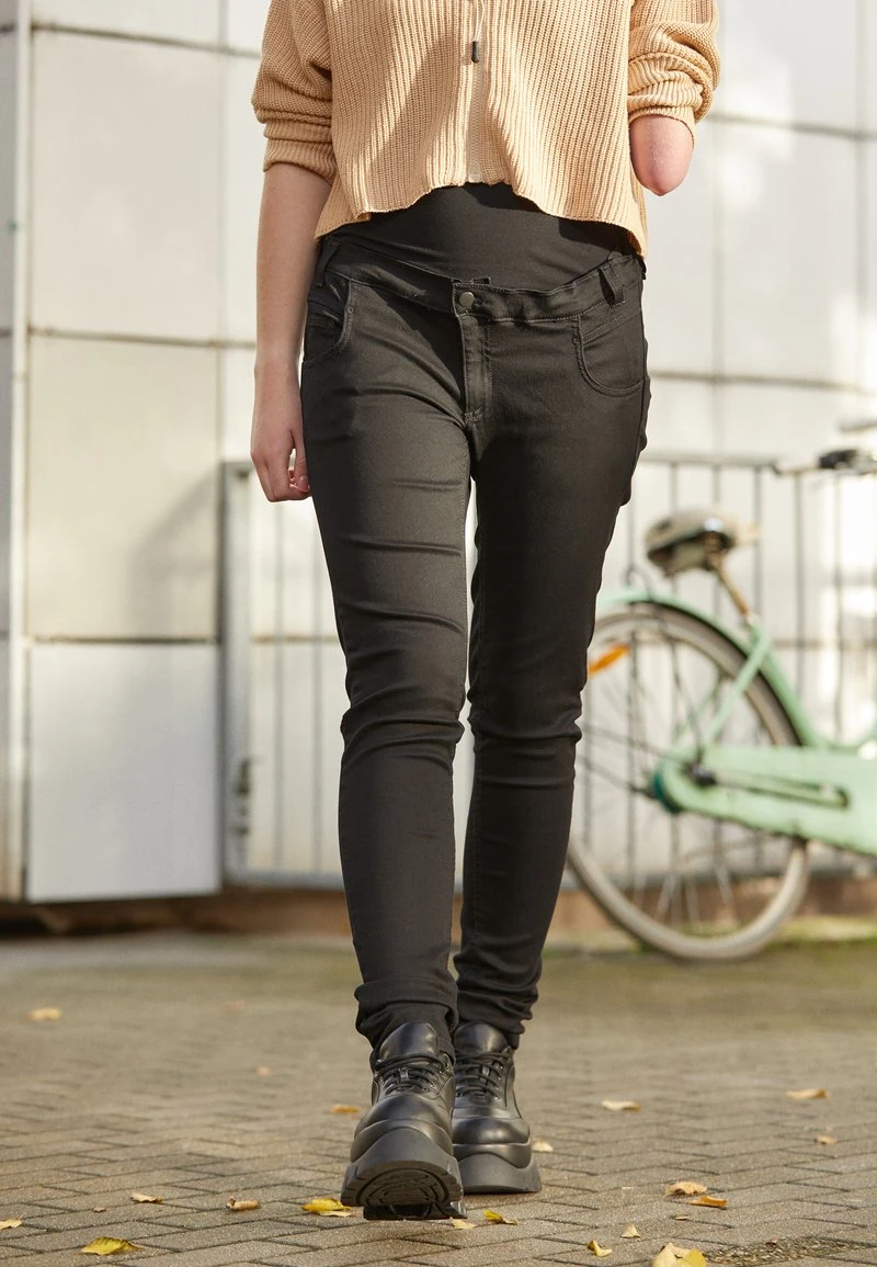 Even&Odd Jeans Slim Fit - Black Denim 1 Even&Odd Jeans Slim Fit - Black Denim