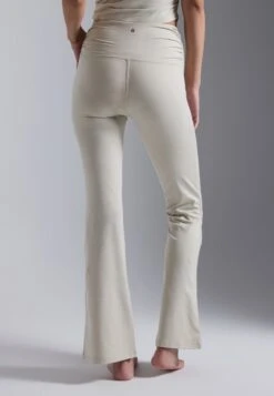 FLARED HIGH RISE LEGGINGS WITH SIDE RUCHING - Leggings - Mottled Beige -Even&Odd 4e37d12294b14f929969141a3b62dd4c
