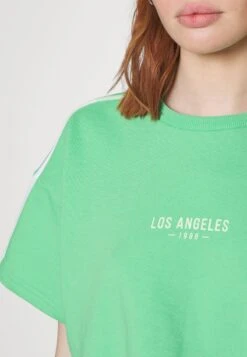 Even&Odd Trainingsanzug - Green/white -Even&Odd 503c35985df74a3a8eac951465d5c4d2