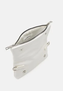 Even&Odd Clutch - Off-white -Even&Odd 6e40ba2af6714865948e21c99fa46fdb