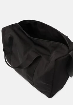 Even&Odd Sporttasche - 802 - Black -Even&Odd 8809b54f67204e26bc7fca17c2b9f728