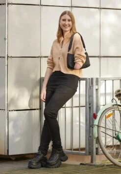 Even&Odd Jeans Slim Fit - Black Denim 8 Even&Odd Jeans Slim Fit - Black Denim -Even&Odd ac24ce5cfb1240419a928dbe4544d823