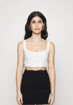 Top - 802 - Black_001 - White -Even&Odd b1130248533942d19dd7cddecc75f76b