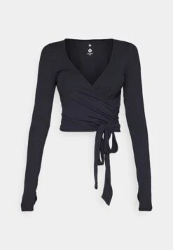 LONG SLEEVE YOGA WRAP TOP - Long Sleeved Top - Black -Even&Odd d871118fe2874a5fbf7e3d64d636e326